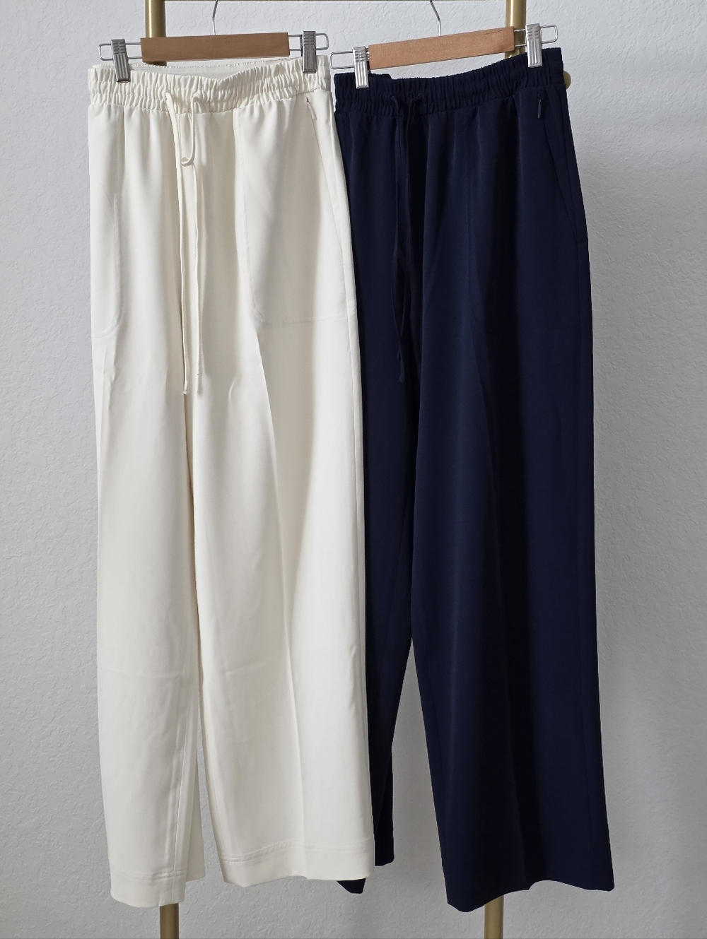 Bundle SPANX Carry-On Wide Leg Trousers, Navy And Cream, Medium